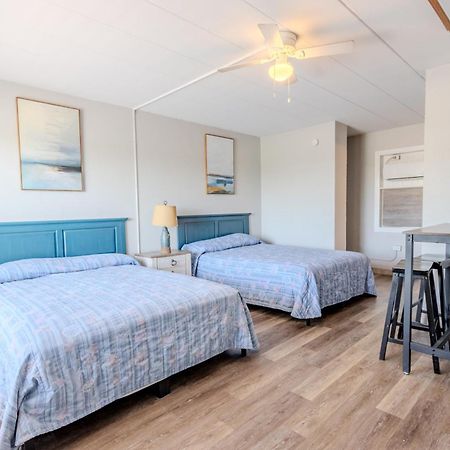Shark Reef Resort Motel & Cottages Port Aransas Bagian luar foto