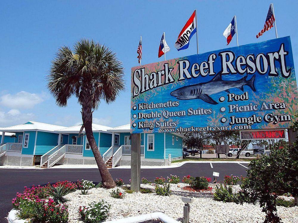 Shark Reef Resort Motel & Cottages Port Aransas Bagian luar foto